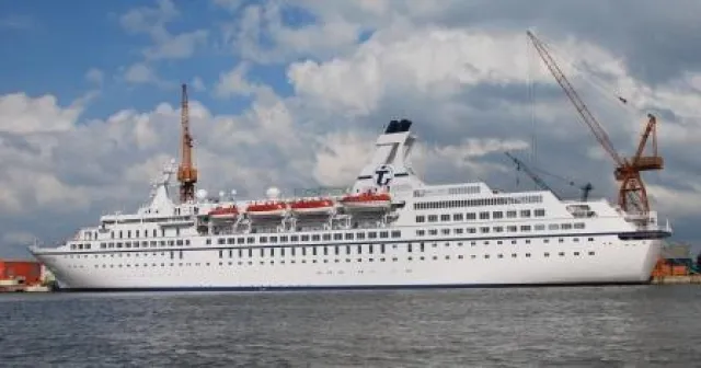 Bild: MS Astor nach umfangreichen Umbauarbeiten zurück auf See - Transocean unter neuer Führung