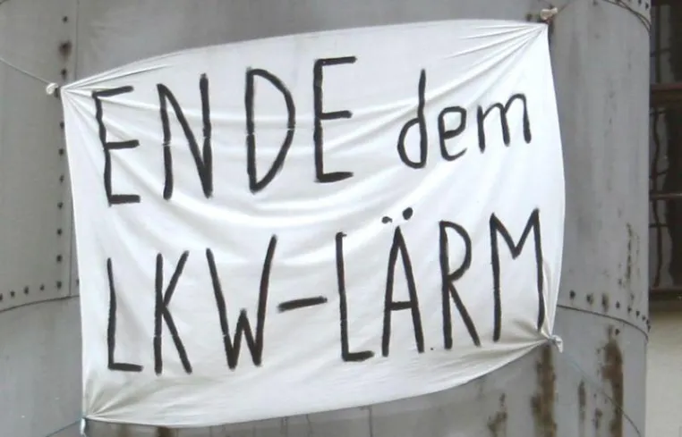 Bild: Störschall unterdrücken – Hörstress vermeiden - HÖREX-Akustiker informieren zum internationalen Tag gegen Lärm