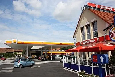 Modern, komfortabel, klimafreundlich: Neuer Shell-Autohof in Kappel-Grafenhausen Bild: Modern, komfortabel, klimafreundlich: Neuer Shell-Autohof in Kappel-Grafenhausen
