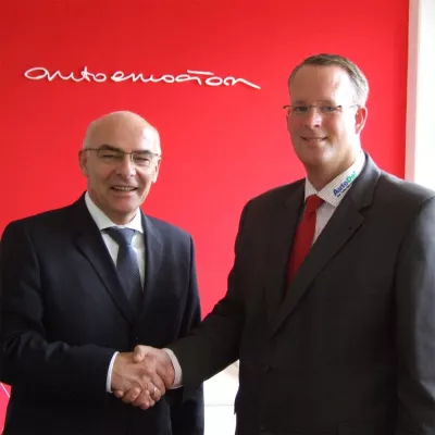 SEAT Deutschland und AutoDo! kooperieren im Bereich Online-Marketing mit hochwertigem vor Ort-Fotoservice Bild: SEAT Deutschland und AutoDo! kooperieren im Bereich Online-Marketing mit hochwertigem vor Ort-Fotoservice