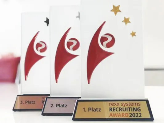 Mitmachen und gewinnen: Der rexx Recruiting Award geht in die fünfte Runde Bild: Mitmachen und gewinnen: Der rexx Recruiting Award geht in die fünfte Runde