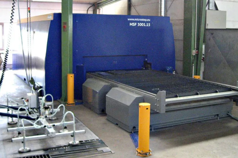 Laserschneidanlage von MicroStep für höchste Präzision und kurze Produktionszeiten Bild: Laserschneidanlage von MicroStep für höchste Präzision und kurze Produktionszeiten