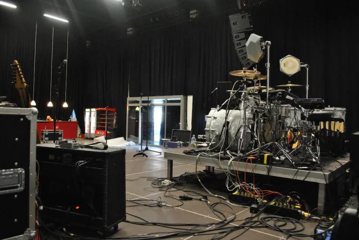 allbuyone gestaltet Crystal Sound Proberaum Bild: allbuyone gestaltet Crystal Sound Proberaum