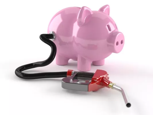 Bild: Explodierende Benzinpreise und das Loch in der Haushaltskasse