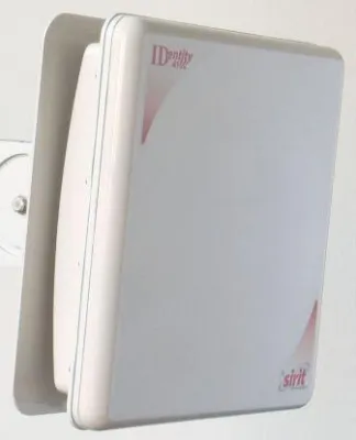 Bild: Kompakter UHF Long Range Reader IDentity 4100 für europäischen Markt ab sofort bei Meshed Systems verfügbar