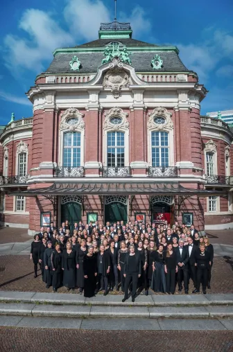 Bild:  Der Symphonischer Chor Hamburg präsentiert Glanzstücke der Chormusik in außergewöhnlichem Konzert