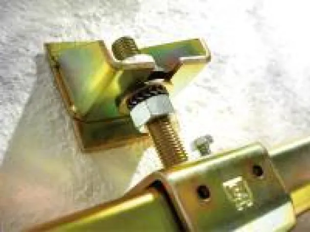 Schiebetore mit Helm Beschlägen nun auch bei Nordbleche Bild: Schiebetore mit Helm Beschlägen nun auch bei Nordbleche