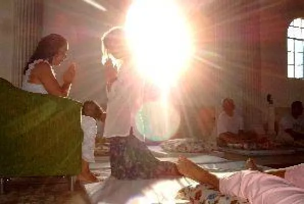 Bild: Geistheilung und Channeling - Seminar mit Teresa Ramarajara - Earth Oasis