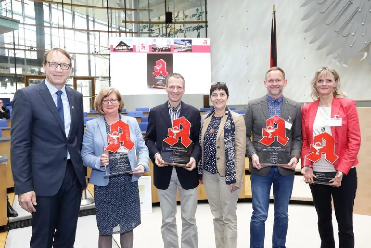 Die Preisverleihung des ?Zukunftspreises öffentliche Apotheke? fand am 13.02.2016 im World Conferenc