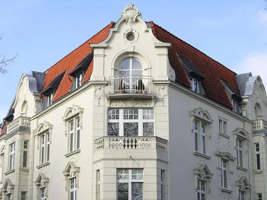 Fenster sind die Augen des Hauses Bild: Fenster sind die Augen des Hauses