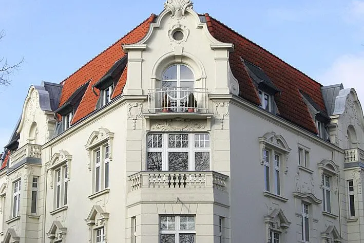Fenster sind die Augen des Hauses Bild: Fenster sind die Augen des Hauses