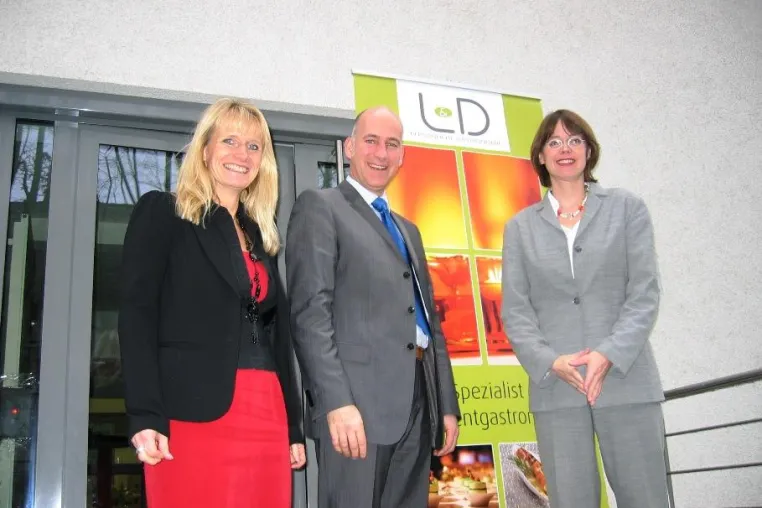 Bild: Aus „Lohmeier & Deimel“ wird L & D - Wirtschaftsförderin begrüßte Cateringunternehmen am neuen Firmensitz Bonn