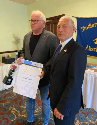 Bild: 50 Jahre Meisterhaftigkeit: Goldener Meisterbrief für Wolfgang Rieckhof