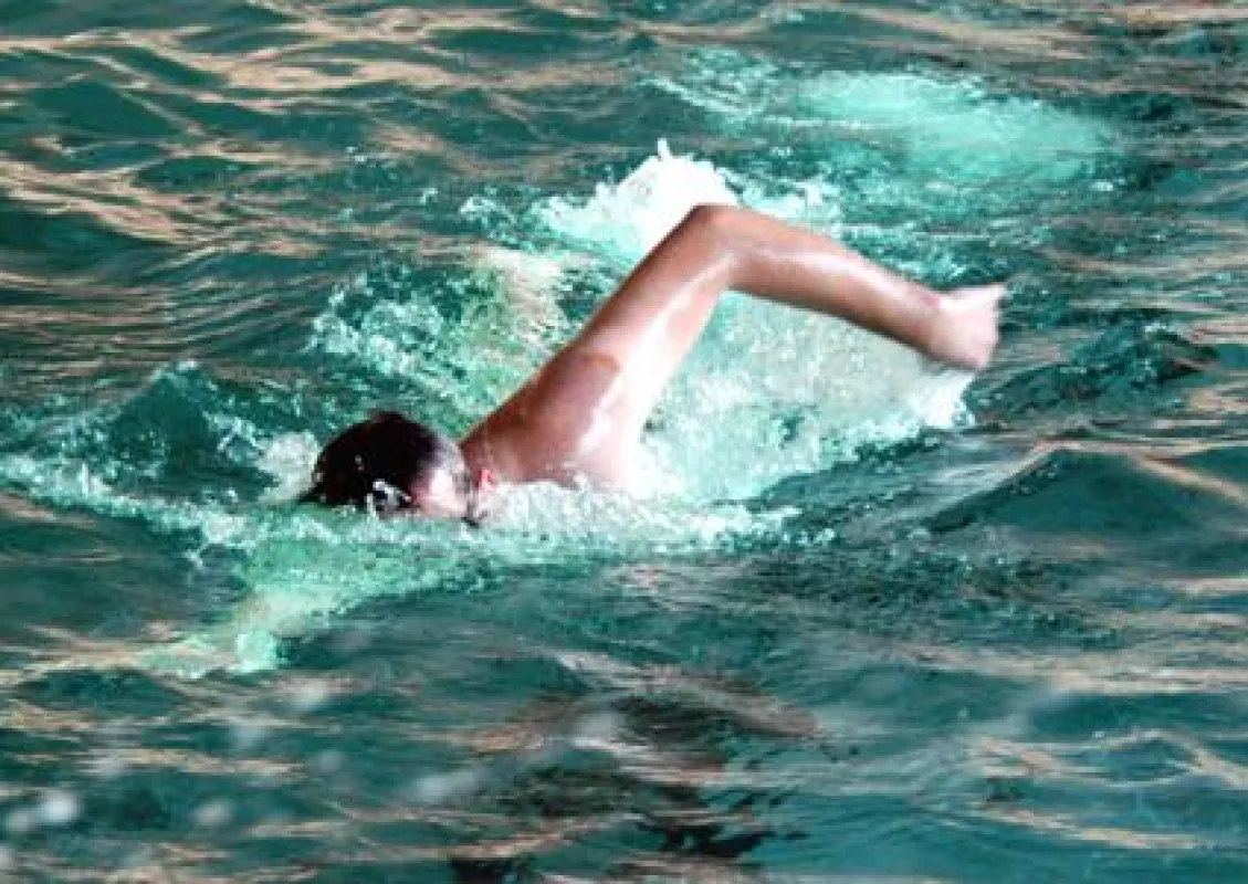 Schwimmen lernen im Hallenbad. In Wirges bald nicht mehr möglich!