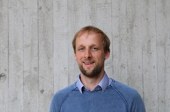 Bild: Neuer Professor für technische Energieeffizienz: Robert Flassig