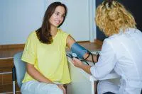 Bild: Kostenlose Vorsorge: Check-up 35 - Dabei auch an Auffrischungsimpfungen denken!