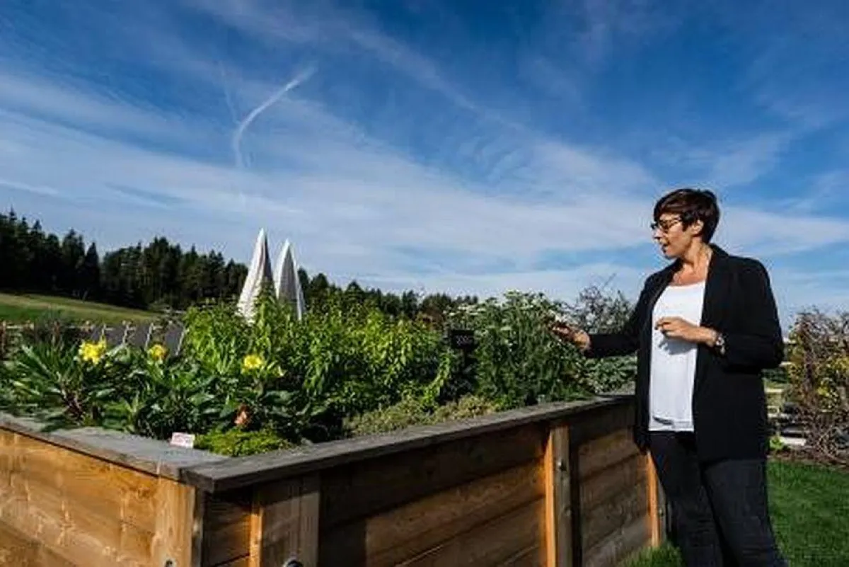 Gastgeberin und Kräuterexpertin Brigitte Zelger