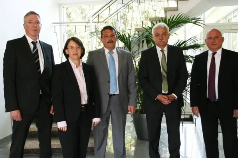 Bild: Landrat Schellhaas: Informationsbesuch bei der SGD und Wilhelm Büchner Hochschule