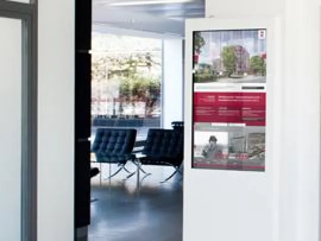 Touch-Stele 2.0: mobil vernetzt durch netvico Bild: Touch-Stele 2.0: mobil vernetzt durch netvico