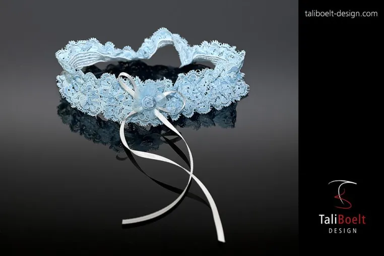 Edle Strumpfbänder für die Braut von TaliBoelt Design aus der neuen Accessoirekollektion Bild: Edle Strumpfbänder für die Braut von TaliBoelt Design aus der neuen Accessoirekollektion