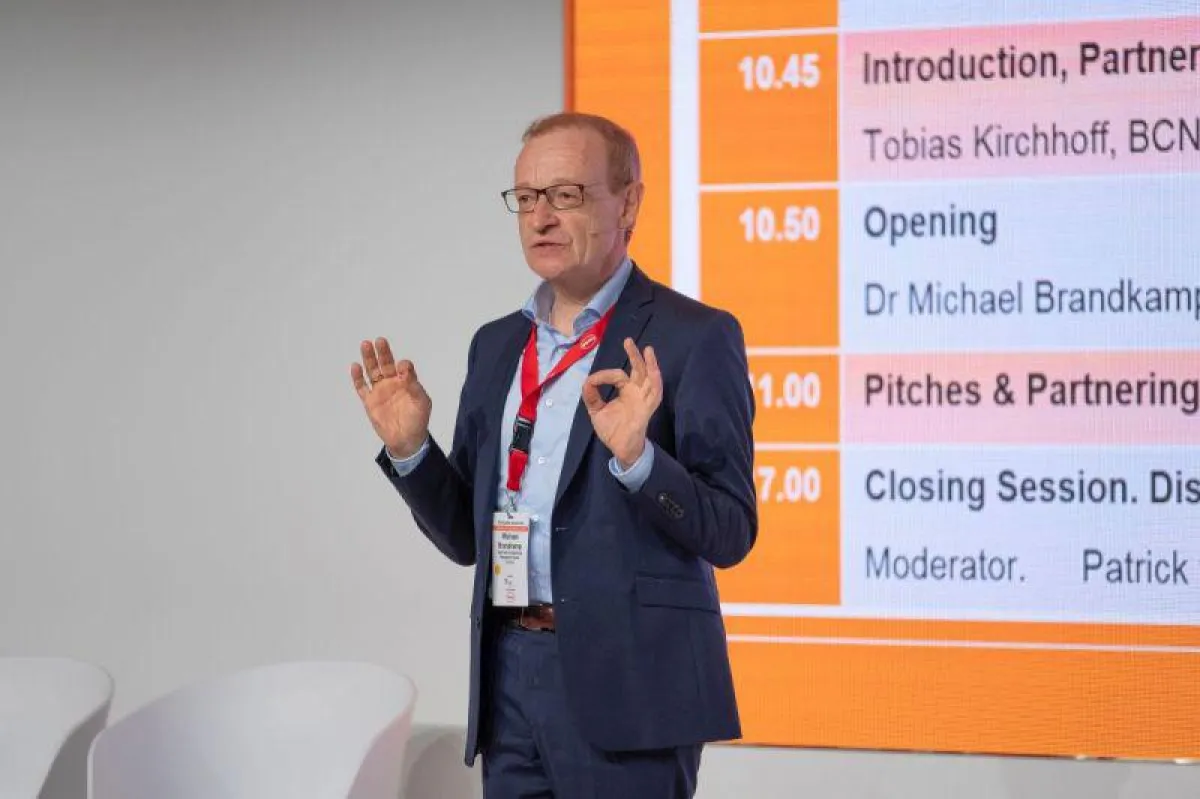 Dr. Michael Brandkamp, Geschäftsführer High-Tech Gründerfonds eröffnet das Speed Dating