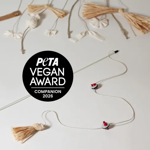 kätts gewinnt PETA VEGAN AWARD 2026 in der Kategorie „Bestes veganes Katzenspielzeug“ Bild: kätts gewinnt PETA VEGAN AWARD 2026 in der Kategorie „Bestes veganes Katzenspielzeug“