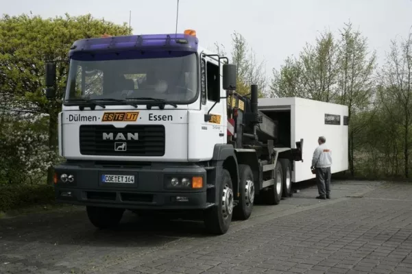 Bild: Abwrackprämie für alte Fertiggaragen – Estelit sponsert 250 €