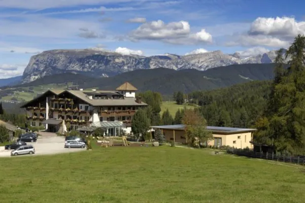Bild: Herbstwanderwochen im Hotel Pfösl in Südtirol