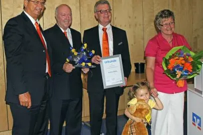 1. Vertreterversammlung der Volksbank Stutensee -Weingarten eG Bild: 1. Vertreterversammlung der Volksbank Stutensee -Weingarten eG