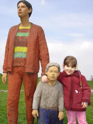 Bild: Sommergäste aus Robinienholz sind schon da ...