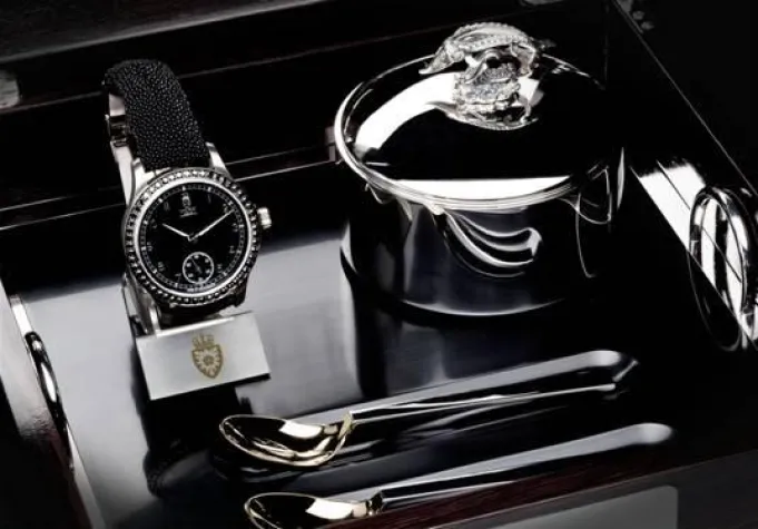 Bild: YORK stellt „Royal Black Caviar“ Uhr auf der Baselworld 2013 vor