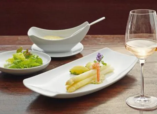 Spargelvielfalt inszenieren mit den Porzellankollektionen von Tafelstern Bild: Spargelvielfalt inszenieren mit den Porzellankollektionen von Tafelstern