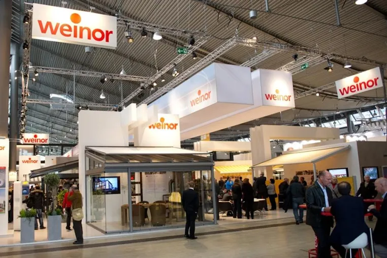 Bild: „Passion meets profession“ am weinor-Stand bei der R+T 2012