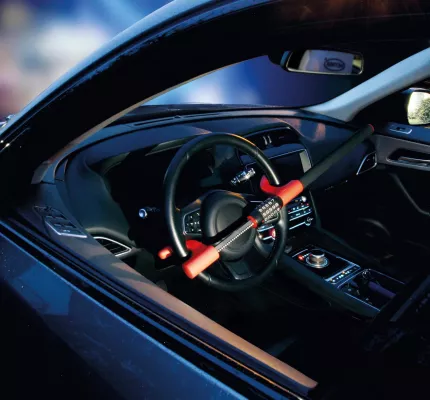 Bild: Heyner-Lenkradsperre Wheelblock Pro: wirksamer Schutz gegen Autodiebstahl