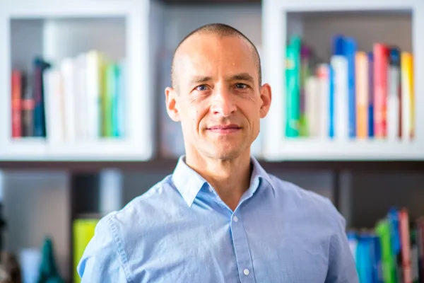 Strategien zur Überwindung der Angst vor öffentlichem Sprechen - Hypnose bei Logophobie Bild: Strategien zur Überwindung der Angst vor öffentlichem Sprechen - Hypnose bei Logophobie