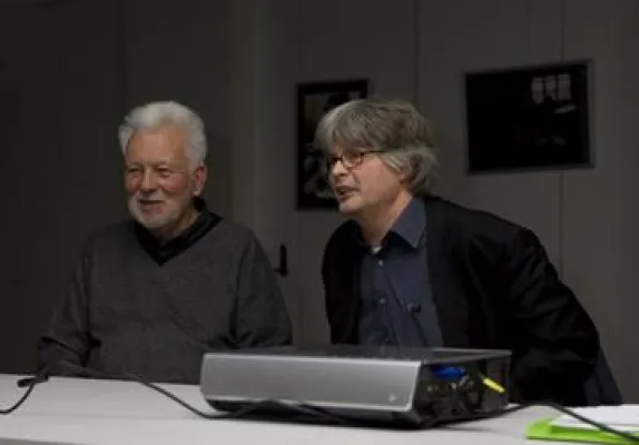 Robert Lebecks Erfahrungen faszinieren Besucher Bild: Robert Lebecks Erfahrungen faszinieren Besucher