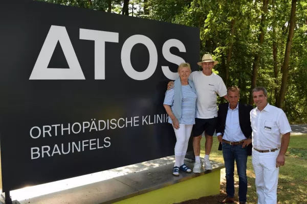 Bild: ATOS Orthopädische Klinik Braunfels operiert australische Wirbelsäulen-Patientin