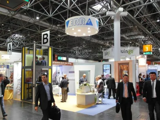 „VERRAlift“-Lifte erfüllen Wohnträume/REHACARE 2011: Trend zum barrierefreien Senkrecht-Lift Bild: „VERRAlift“-Lifte erfüllen Wohnträume/REHACARE 2011: Trend zum barrierefreien Senkrecht-Lift