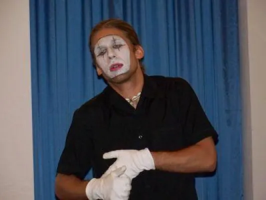 Bild: Jugendliche wollen mit kreativen Aktionen auf christlichen Glauben hinweisen – Am Dienstag Aktion auf der BUGA