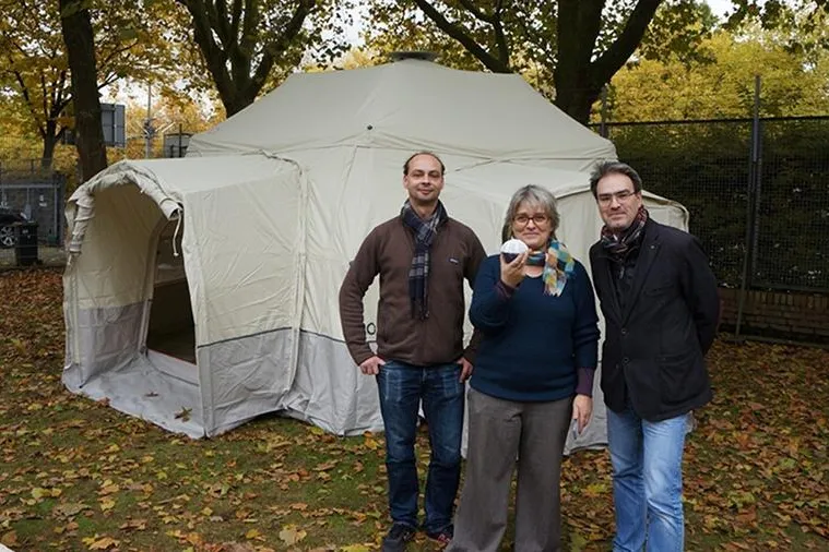 Bild: SPD-Ortsverein stellt Flüchtlingen Zelt zur Verfügung