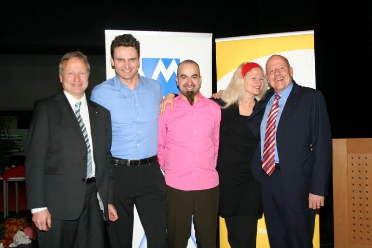 Springmaus-Ensemble mit Matthias Schwarz (li., Präsident Marketing-Club Trier-Luxemburg) und Hanns Rendenbach (re., Vorsitzender VTU)