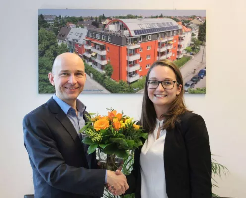 Bild: Paul Schmidmaier Immobilien: Johanna Größlhuber schließt Ausbildung mit Bestnoten ab