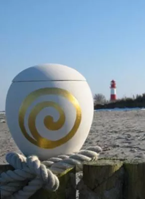 Antje Willer Design ist mit ihren Urnica Urnen für den International Funderal Award nominiert Bild: Antje Willer Design ist mit ihren Urnica Urnen für den International Funderal Award nominiert