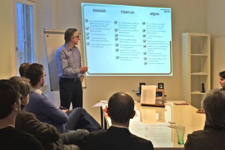 Vielversprechende Kontakte beim Tag der offenen Tür des InnovationLabs.Berlin Bild: Vielversprechende Kontakte beim Tag der offenen Tür des InnovationLabs.Berlin