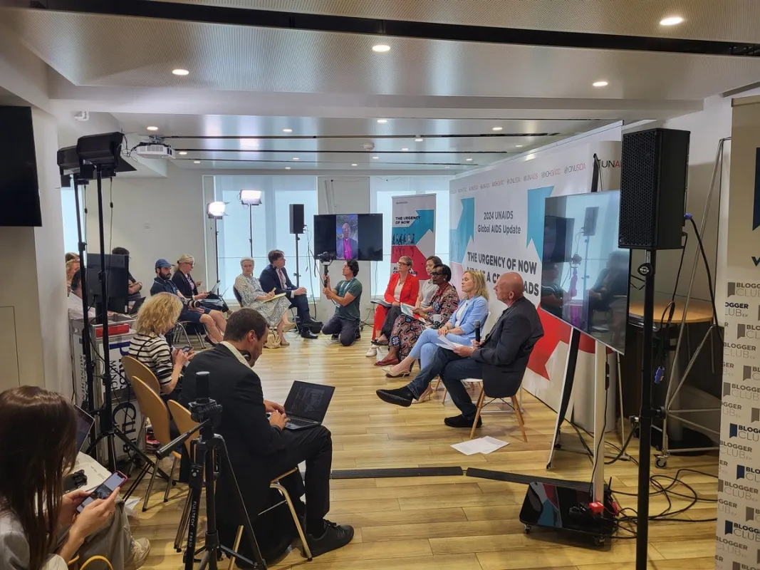Hybride Pressekonferenz in München für UNAIDS von WORDUP PR (© WORDUP PR)