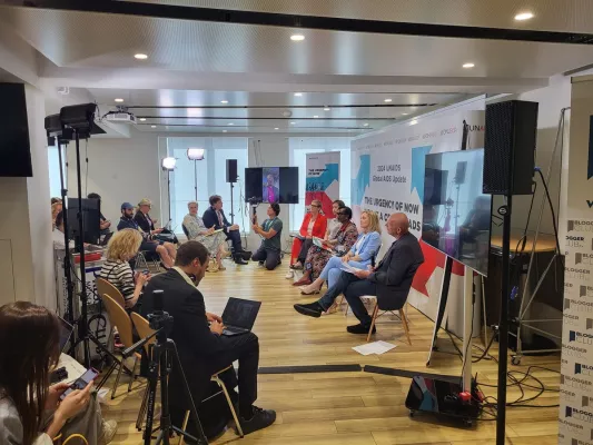 Bild: Neuer Komplett-Service für hybride Pressekonferenzen 