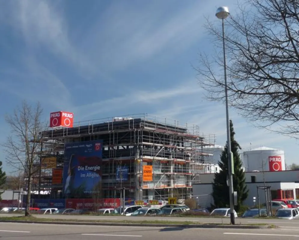 Der Umbau der Präg-Firmenzentrale verbindet Energieeffizienz mit moderner Architektur.