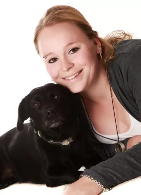 Bild: Naturprodukte für den Hund – Mehr als eine Modeerscheinung