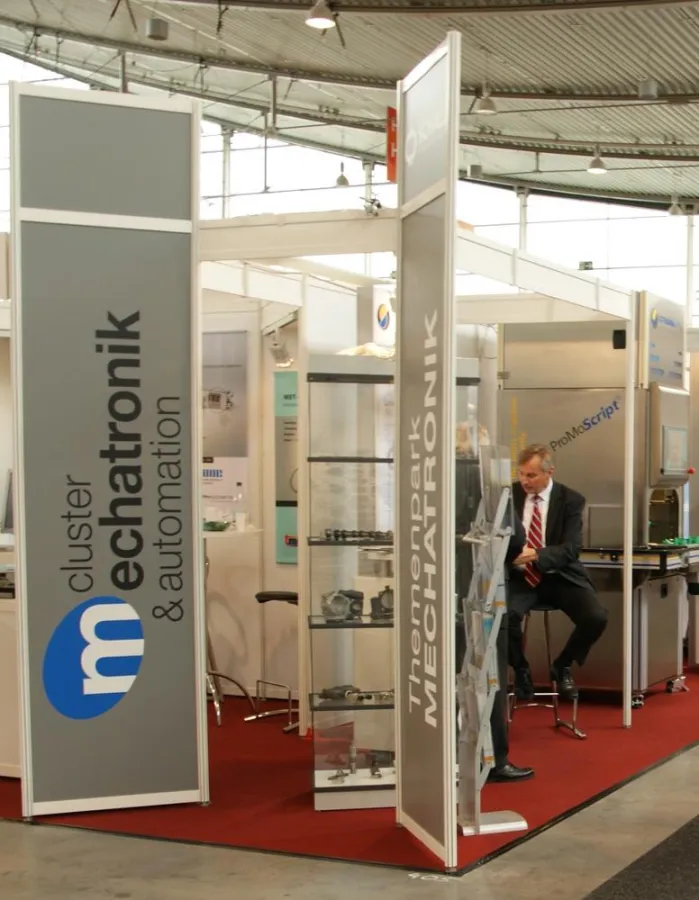 Cluster-Gemeinschaftssstand MOTEK