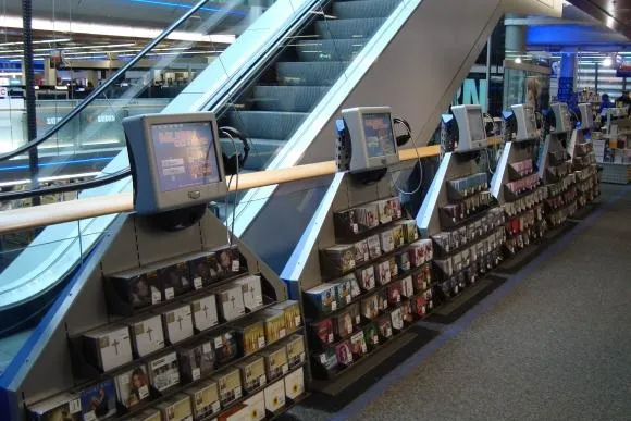 In Online-Shopping-Manier im stationären Handel einkaufen - xplace meldet Rekordzuwächse für 2009 Bild: In Online-Shopping-Manier im stationären Handel einkaufen - xplace meldet Rekordzuwächse für 2009